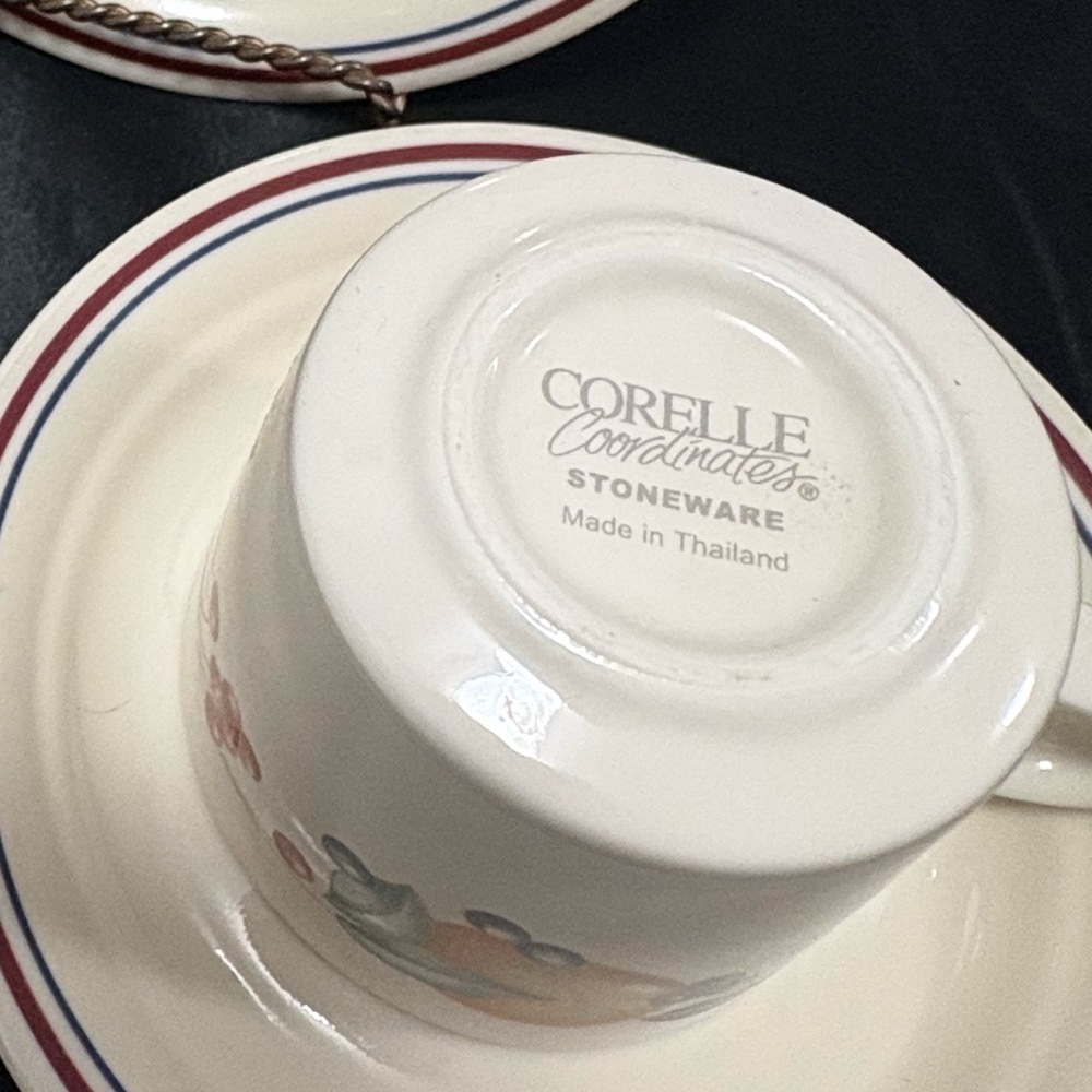 Corelle Multicolor Floral Dinnerware Set - Picture 3 of 3
